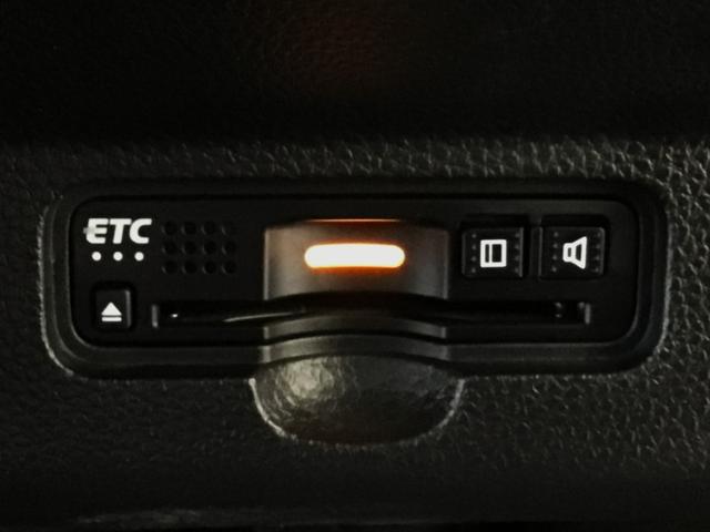 【ＥＴＣ車載器】もはや必須アイテムのＥＴＣを搭載！高速道路のご利用時にとても便利！わずらわしい料金所での現金支払いが不要となりスムーズに通過できます♪