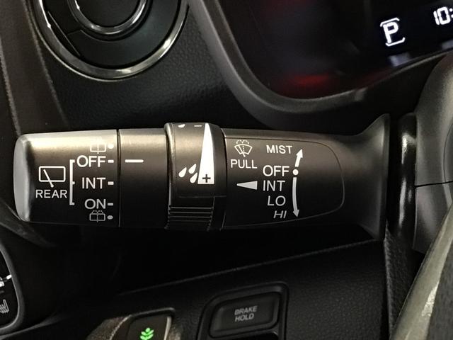 ご契約の流れは、当店のスタッフがわかりやすく説明いたしますのでお気軽にお声かけください！