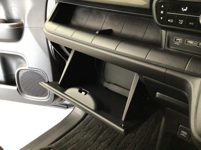 ご契約の流れは、当店のスタッフがわかりやすく説明いたしますのでお気軽にお声かけください！