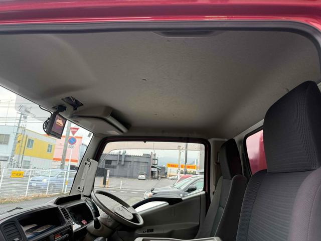 アトラストラック 　キッチンカー　トラック　ＡＴ　ホシザキ冷蔵庫　シンク３層　鉄板焼き　換気扇（10枚目）