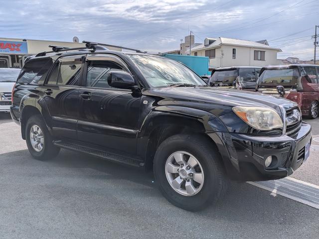 ハイラックスサーフ ＳＳＲ－Ｘリミテッド　後期モデル　ダッシュボードＧＯＯＤコンディション　エアコン　パワステ　パワーウインド　ルーフレール　ＩＮＮＯキャリアバー（6枚目）