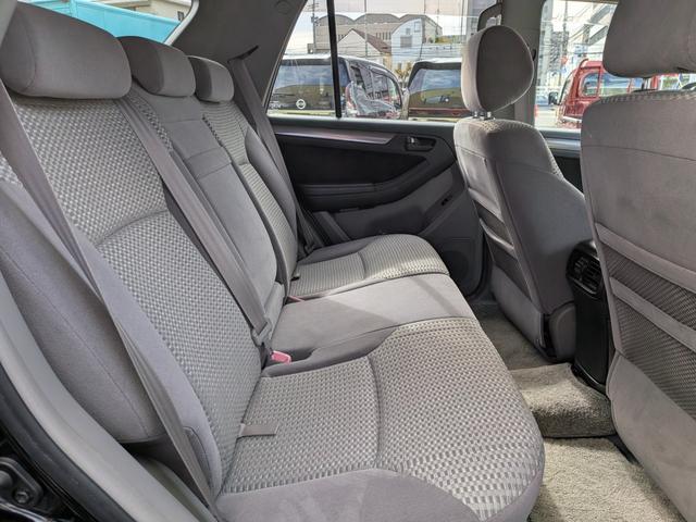 ハイラックスサーフ ＳＳＲ－Ｘリミテッド　後期モデル　ダッシュボードＧＯＯＤコンディション　エアコン　パワステ　パワーウインド　ルーフレール　ＩＮＮＯキャリアバー（56枚目）