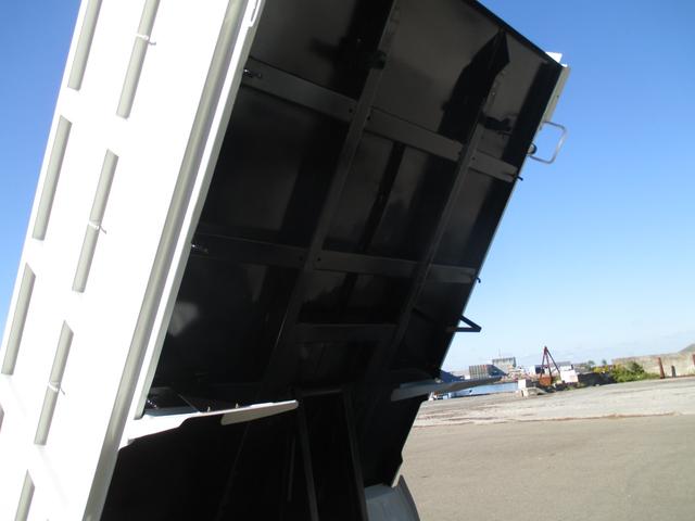 エルフトラック 3トン深ダンプ、土砂禁ダンプ(11枚目)