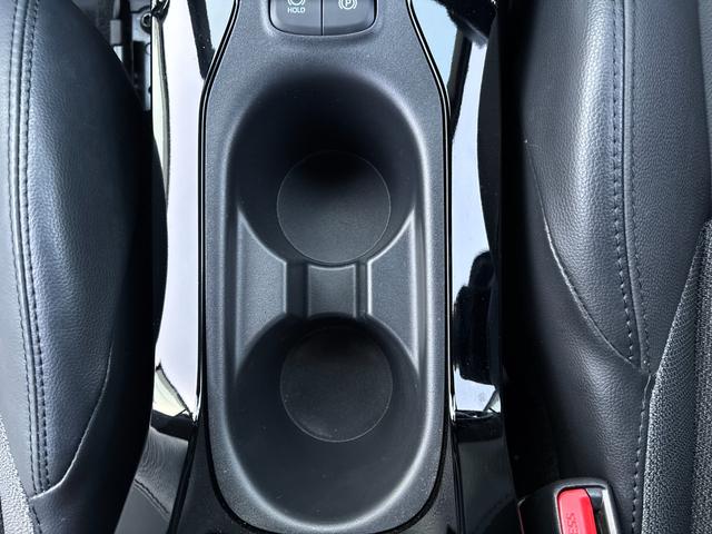 カローラクロス ハイブリッド　Ｚ　ディスプレイオーディオ・バックカメラ（42枚目）