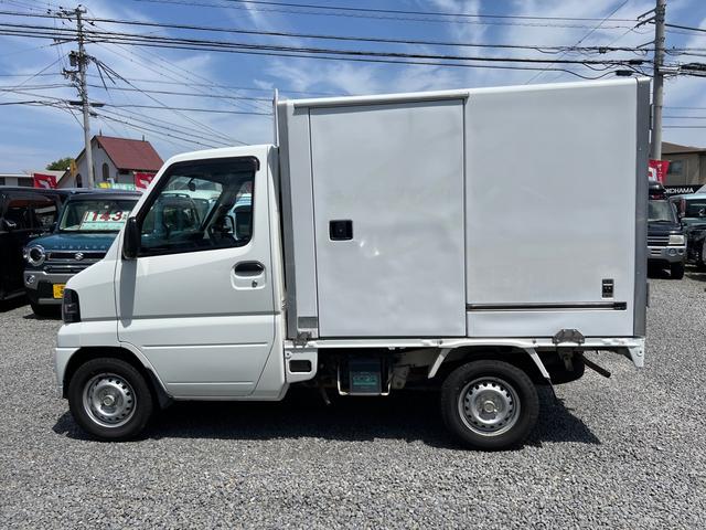 日産 ＮＴ１００クリッパートラック