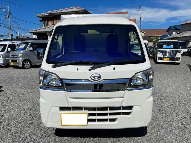 　保冷シャシ車(4枚目)