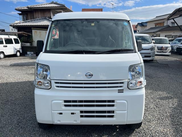 日産 ＮＶ１００クリッパーバン