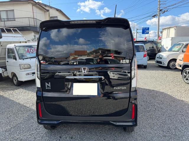 Ｎ－ＢＯＸカスタム ４ＷＤ（8枚目）