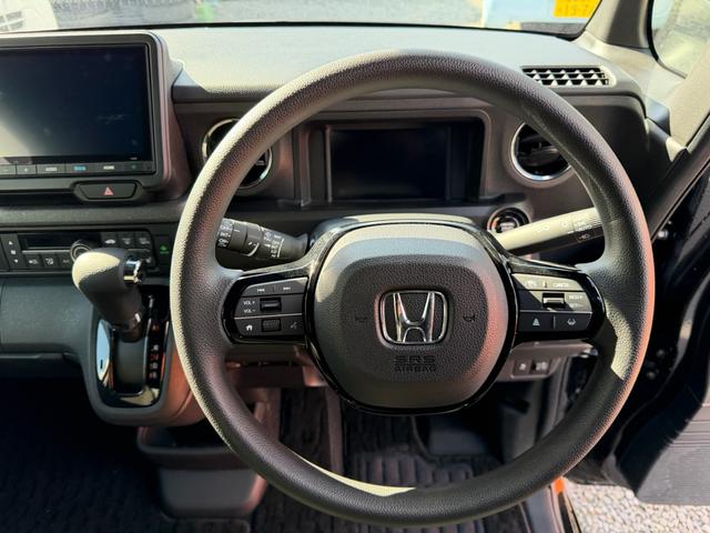 Ｎ－ＢＯＸカスタム ４ＷＤ（18枚目）