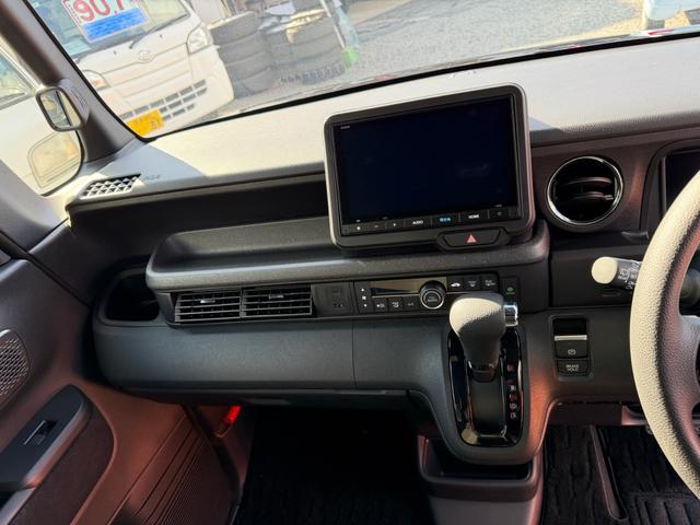 Ｎ－ＢＯＸカスタム ４ＷＤ（20枚目）