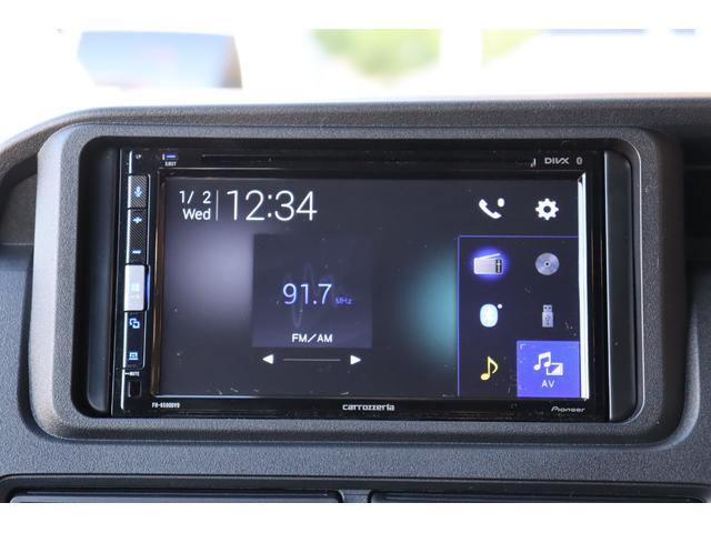 ハイゼットカーゴ ＤＸ　届出済未使用車・衝突被害軽減ブレーキシステム・カロッツェリア　ディスプレイオーディオ・バックカメラ・オートライト・アイドリングストップ・ヘッドライトレベライザー・保証書・取扱説明書（5枚目）