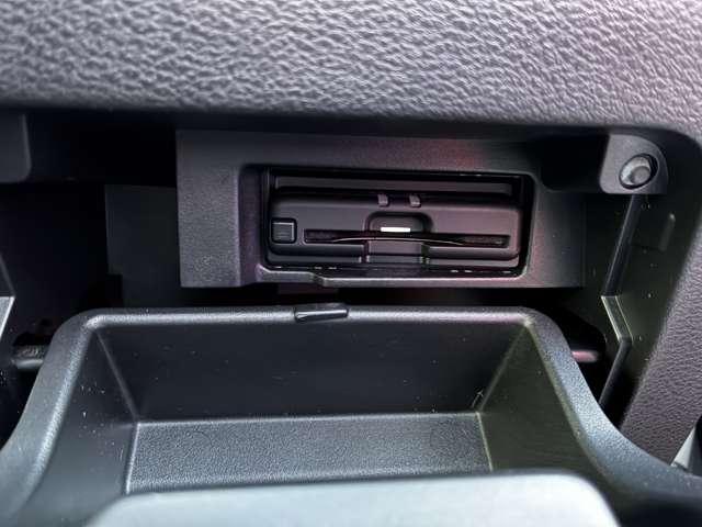 セレナ １．２　ｅ－ＰＯＷＥＲ　ハイウェイスター　Ｖ　禁煙車　全周囲カメラ　ＥＴＣ　ドラレコ　後席モ（15枚目）