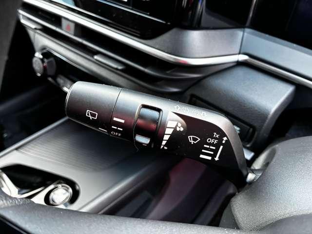 ノート １．２　Ｘ　禁煙車　全周囲カメラ　純正ナビ　前後ドラレ（8枚目）