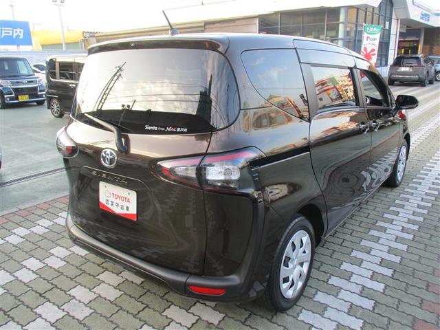 シエンタ Ｘ　ワンセグ　メモリーナビ　ミュージックプレイヤー接続可　バックカメラ　ＥＴＣ　電動スライドドア　ＬＥＤヘッドランプ　乗車定員７人　３列シート　アイドリングストップ（4枚目）