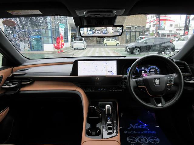 クラウンスポーツ Z 革シート サンルーフ 4WD フルセグ メモリーナビ ミュージックプレイヤー接続可 バックカメラ 衝突被害軽減システム ETC ドラレコ LEDヘッドランプ(10枚目)