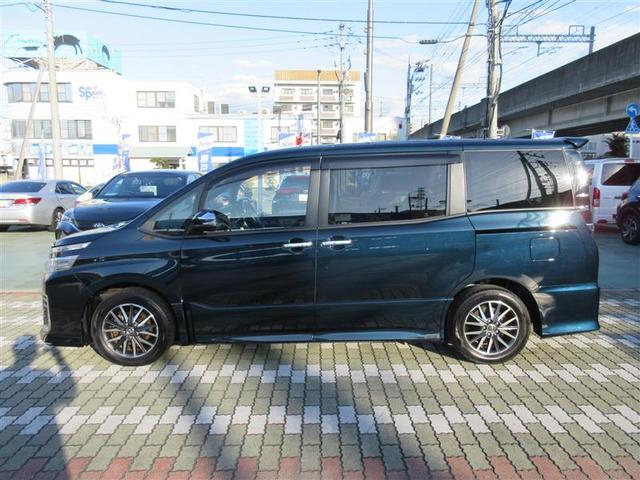 ヴォクシー ＺＳ　煌　フルセグ　メモリーナビ　ＤＶＤ再生　ミュージックプレイヤー接続可　後席モニター　バックカメラ　衝突被害軽減システム　ＥＴＣ　両側電動スライド　ＬＥＤヘッドランプ　乗車定員７人　３列シート（7枚目）