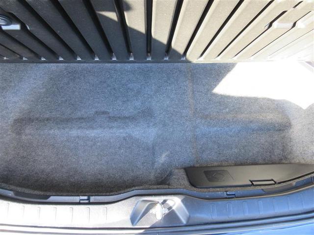 ヴォクシー ＺＳ　煌　フルセグ　メモリーナビ　ＤＶＤ再生　ミュージックプレイヤー接続可　後席モニター　バックカメラ　衝突被害軽減システム　ＥＴＣ　両側電動スライド　ＬＥＤヘッドランプ　乗車定員７人　３列シート（18枚目）