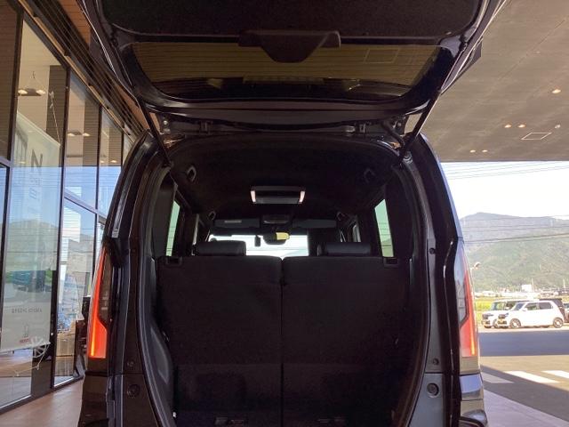 N-BOXカスタム ターボ 純正ナビ ETC フロントドラレコ リヤ席モニター 両側電動スライドドア 本革巻きステアリング パドルシフト フロントシートヒーターシートバックテーブル オートリトラミラー タバコ臭有(25枚目)