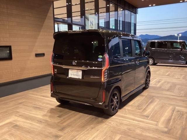 N-BOXカスタム G・Lホンダセンシング 純正ナビ ETC サイドエアバッグ+カーテンエアバッグ オートリトラミラー 両側電動スライドドア フロントシートヒーター 純正14インチアルミホイル ホンダセンシング(8枚目)