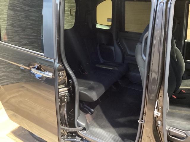 N-BOXカスタム G・Lホンダセンシング 純正ナビ ETC サイドエアバッグ+カーテンエアバッグ オートリトラミラー 両側電動スライドドア フロントシートヒーター 純正14インチアルミホイル ホンダセンシング(12枚目)