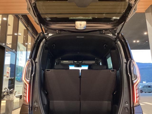 N-BOXカスタム G・Lホンダセンシング 純正ナビ ETC サイドエアバッグ+カーテンエアバッグ オートリトラミラー 両側電動スライドドア フロントシートヒーター 純正14インチアルミホイル ホンダセンシング(15枚目)