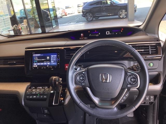 ステップワゴンスパーダ スパーダホンダセンシング 純正ナビ ETC フロントドラレコ 地デジ わくわくゲート2列目ベンチシート(8人乗り) 純正16インチアルミホイール(10枚目)