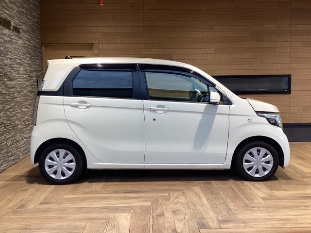 N-WGN GSSコンフォートLパッケージ 純正ナビ ETC 運転席シートヒーター プッシュスタートオートリトラミラー ディスチャージヘッドライト ボディ同色フロントグリル(4枚目)