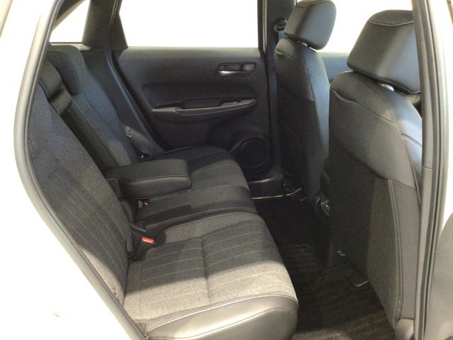 フィット ｅ：ＨＥＶホーム　デモカーＵＰ・ＬＥＤ・フルセグ・ＤＶＤ・ホンダＣＯＮＮＥＣＴ・ＥＴＣ（14枚目）