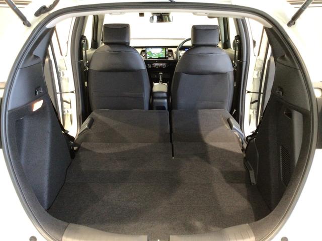 フィット ｅ：ＨＥＶホーム　デモカーＵＰ・ＬＥＤ・フルセグ・ＤＶＤ・ホンダＣＯＮＮＥＣＴ・ＥＴＣ（42枚目）