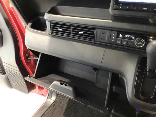 Ｎ－ＢＯＸカスタム ターボコーディネートスタイル　デモカーＵＰ・ＬＥＤ・フルセグ・メモリナビ・シートヒーター・純正ＡＷ・ＥＴＣ（37枚目）