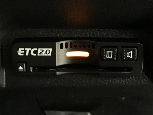 ヴェゼル ｅ：ＨＥＶＺ　ＬＥＤ・フルセグ・メモリナビ・バックカメラ・純正ＡＷ・ＥＴＣ・シートヒーター（11枚目）