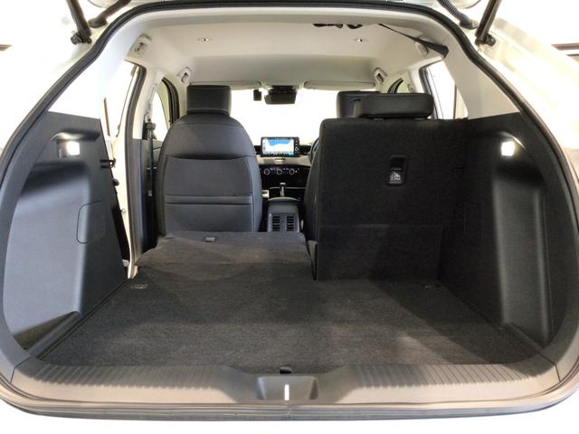 ヴェゼル ｅ：ＨＥＶＺ　ＬＥＤ・フルセグ・メモリナビ・バックカメラ・純正ＡＷ・ＥＴＣ・シートヒーター（13枚目）