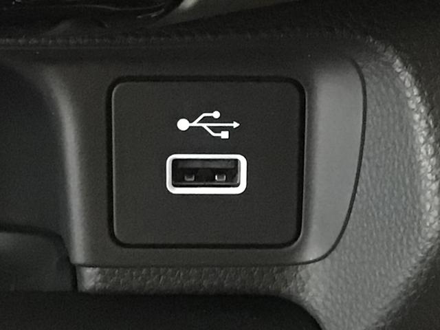 ヴェゼル ｅ：ＨＥＶＺ　ＬＥＤ・フルセグ・メモリナビ・バックカメラ・純正ＡＷ・ＥＴＣ・シートヒーター（26枚目）