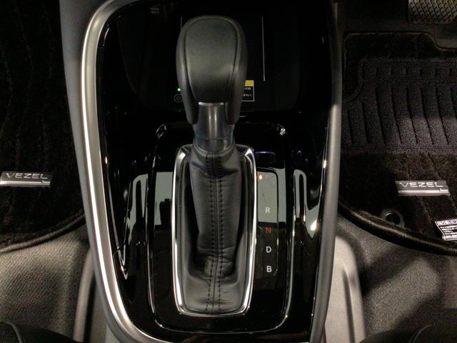 ヴェゼル e:HEVZ LED・メモリナビ・マルチビューカメラ・純正AW・ホンダCONNECT(29枚目)