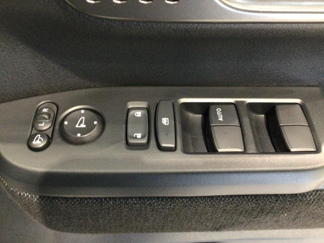 N-BOXカスタム スロープ デモカーUP・車いすスロープ・LED・フルセグ・メモリナビ・純正AW・ETC(31枚目)