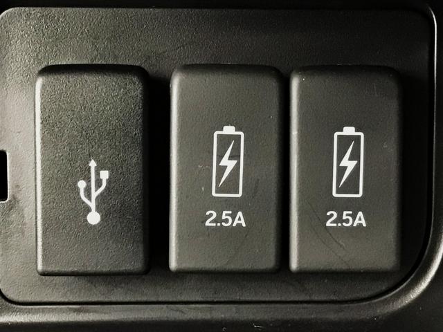 N-BOXカスタム G・Lホンダセンシング LED・フルセグ・メモリナビ・DVD・CD・バックカメラ・純正AW・ETC(10枚目)