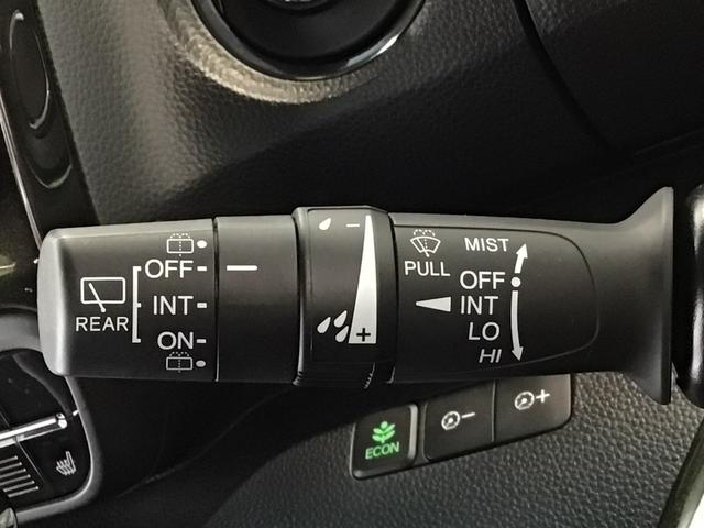 N-BOXカスタム G・Lホンダセンシング LED・フルセグ・メモリナビ・DVD・CD・バックカメラ・純正AW・ETC(30枚目)