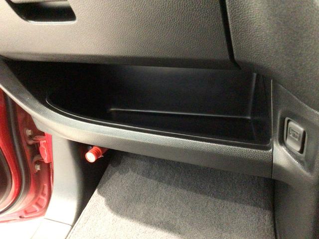 Ｎ－ＯＮＥ Ｇ・Ｌパッケージ　ＨＩＤ・ディスプレイオーディオ・スマートキー・パワーウインドウ・ＥＴＣ（31枚目）