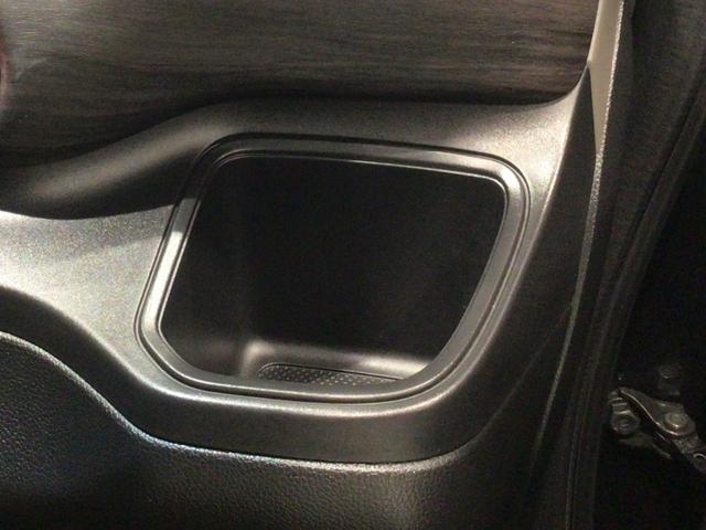 フリード Ｇ　ＬＥＤ・フルセグ・メモリナビ・ＤＶＤ・ＣＤ・バックカメラ・純正ＡＷ・ＥＴＣ（36枚目）