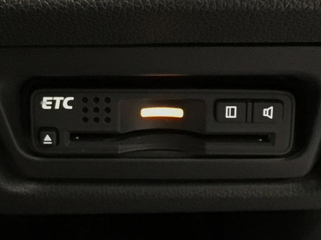 ステップワゴンスパーダ スパーダホンダセンシング　ＬＥＤ・フルセグ・メモリナビ・ＤＶＤ・ＣＤ・バックカメラ・純正ＡＷ・ＥＴＣ（11枚目）