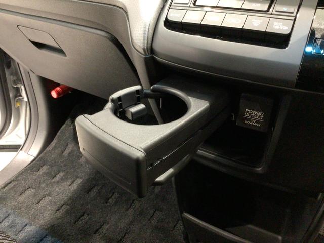 ステップワゴンスパーダ スパーダホンダセンシング　ＬＥＤ・フルセグ・メモリナビ・ＤＶＤ・ＣＤ・バックカメラ・純正ＡＷ・ＥＴＣ（36枚目）