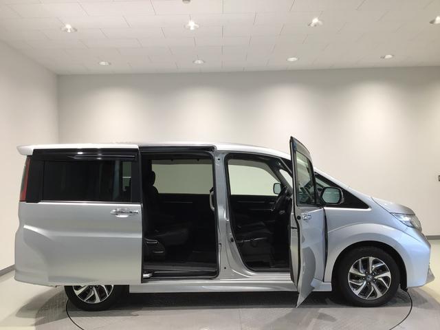 ステップワゴンスパーダ スパーダホンダセンシング　ＬＥＤ・フルセグ・メモリナビ・ＤＶＤ・ＣＤ・バックカメラ・純正ＡＷ・ＥＴＣ（42枚目）