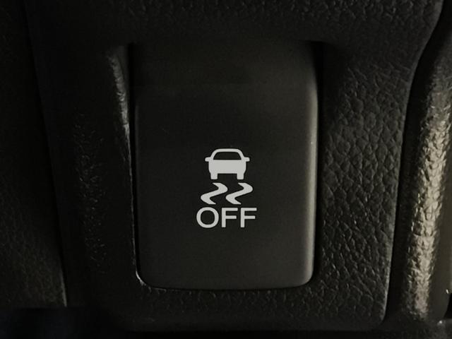 N-BOXカスタム GSSパッケージ HID・フルセグ・メモリナビ・DVD・CD・バックカメラ・純正AW・ETC(6枚目)