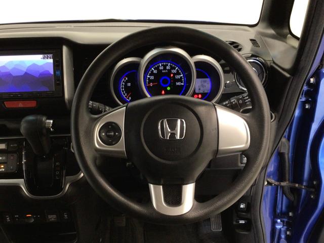 N-BOXカスタム GSSパッケージ HID・フルセグ・メモリナビ・DVD・CD・バックカメラ・純正AW・ETC(17枚目)