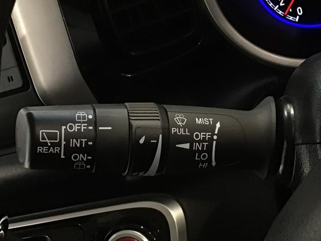 N-BOXカスタム GSSパッケージ HID・フルセグ・メモリナビ・DVD・CD・バックカメラ・純正AW・ETC(29枚目)