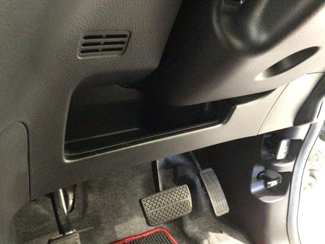 N-BOXカスタム G・ターボLパッケージ HID・フルセグ・メモリナビ・DVD・CD・バックカメラ・純正AW・ETC(35枚目)