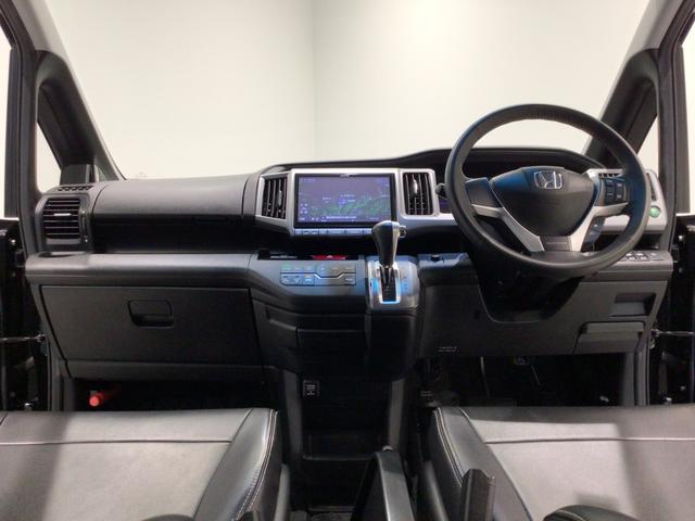 ステップワゴンスパーダ Ｚクールスピリット　ＨＩＤ・フルセグ・メモリナビ・ＤＶＤ・リア席モニター・純正ＡＷ・ＥＴＣ（16枚目）