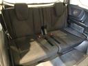 【３列目シート】しっかりした厚みの有るシートになりますので長い時間のドライブでも安心してお乗り頂けます♪