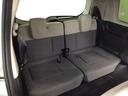 【３列目シート】しっかりした厚みの有るシートになりますので長い時間のドライブでも安心してお乗り頂けます♪