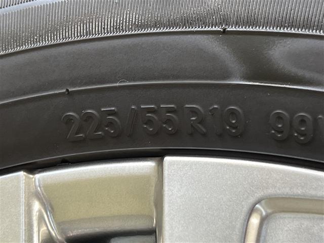 ハリアーハイブリッド Ｚ　ＬＥＤヘッドランプ　バックモニター　ブラインドスポットモニター　パノラミックビューモニター　ドライブレコーダー　Ｔ－Ｃｏｎｎｅｃｔナビ　フルセグ　メディアプレイヤー接続　パワーシート　純正アルミ（10枚目）